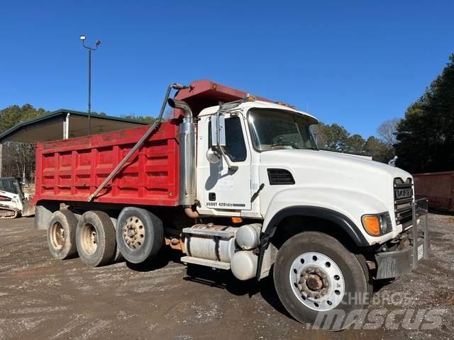 Mack CV713 Bañeras basculantes usadas