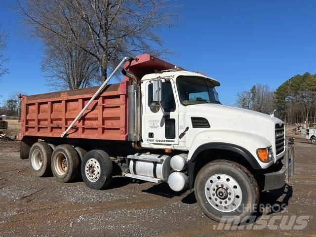 Mack CV713 Bañeras basculantes usadas