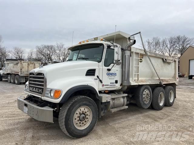 Mack CV713 Bañeras basculantes usadas