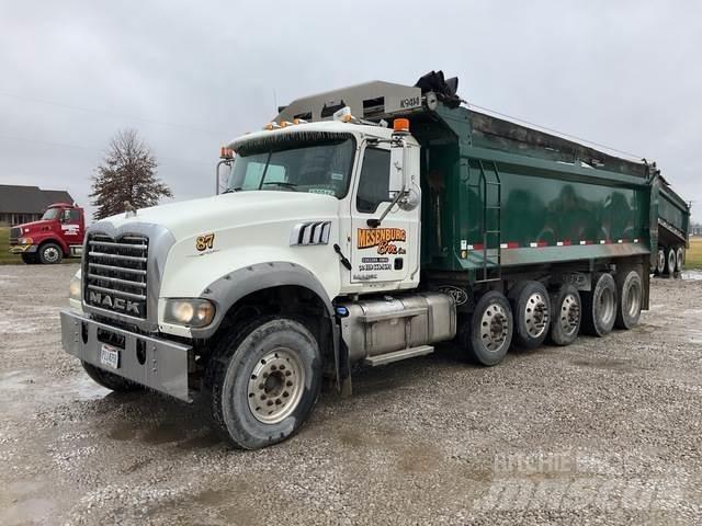 Mack GU713 Bañeras basculantes usadas