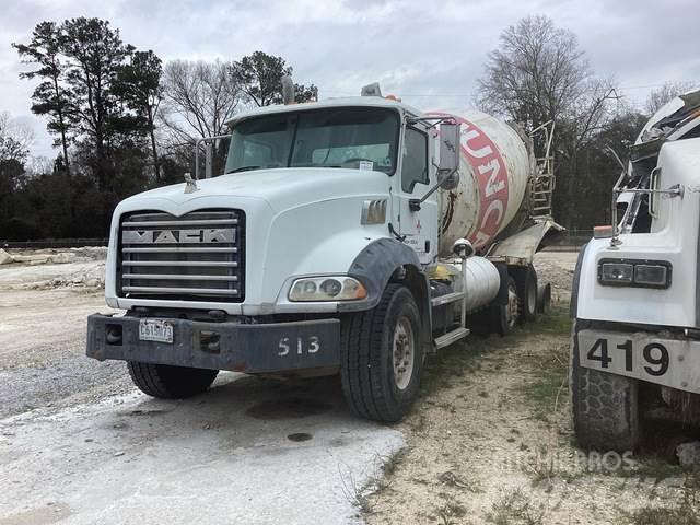 Mack GU813 Otros camiones