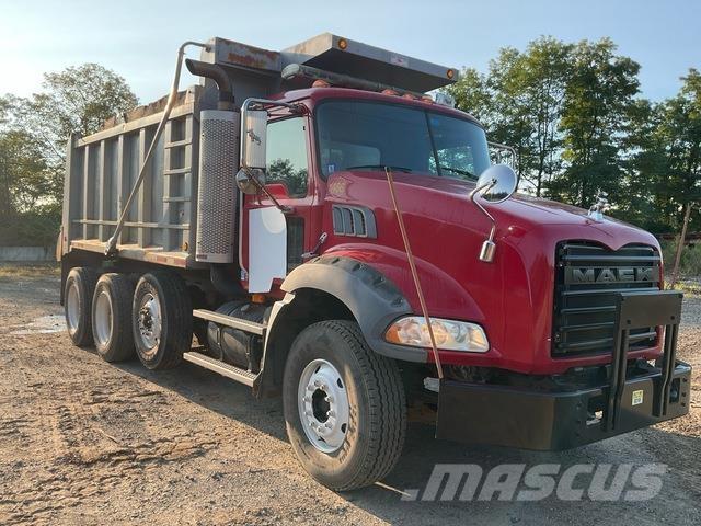 Mack GU813 Bañeras basculantes usadas