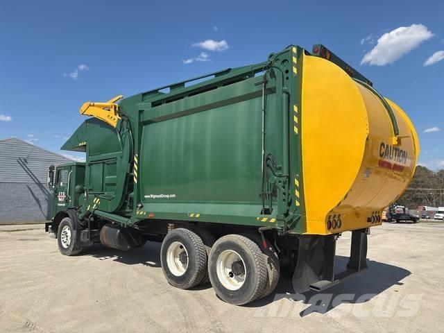 Mack MR690S Camiones de basura