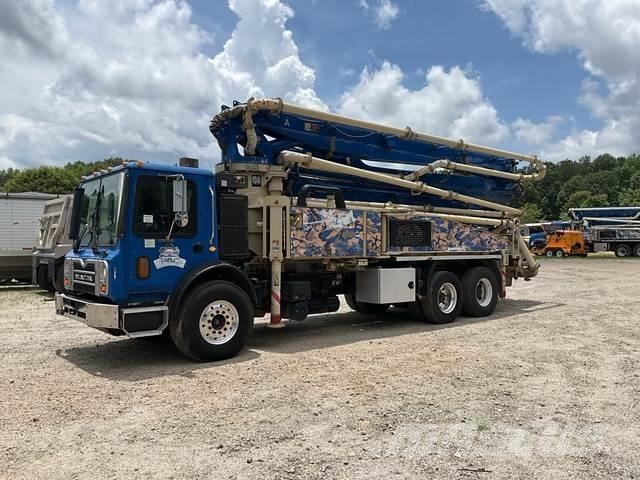 Mack MRU613 Bombas de concreto