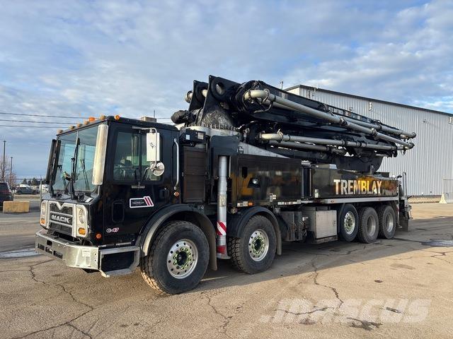 Mack MRU613 Bombas de concreto