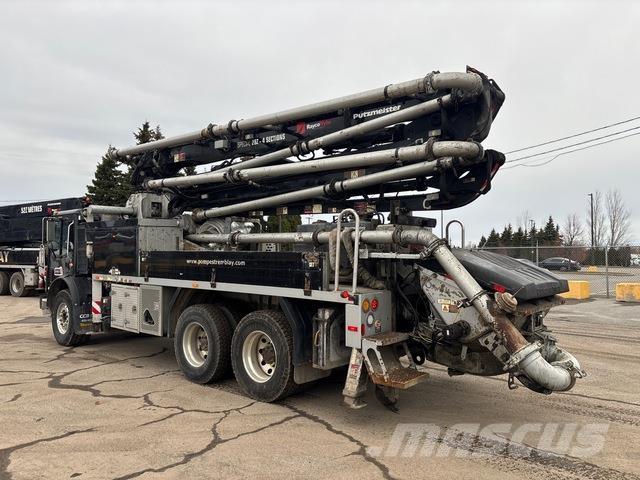 Mack MRU613 Bombas de concreto