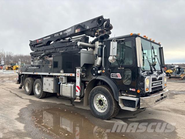 Mack MRU613 Bombas de concreto