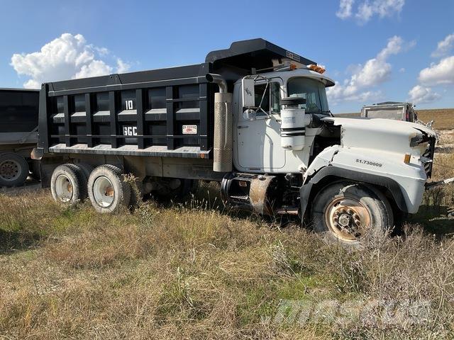 Mack RD690 Bañeras basculantes usadas