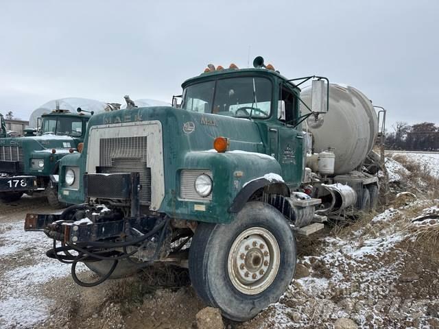 Mack RS600 Otros camiones