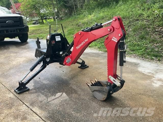 Mahindra 26B Retroexcavadoras