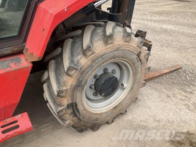 Manitou M26-4 Montacargas todo terreno