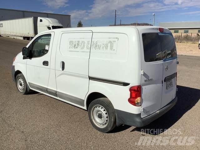 Nissan NV200 Furgonetas cerradas