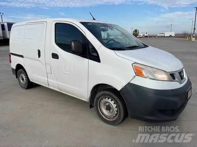 Nissan NV200 Furgonetas cerradas