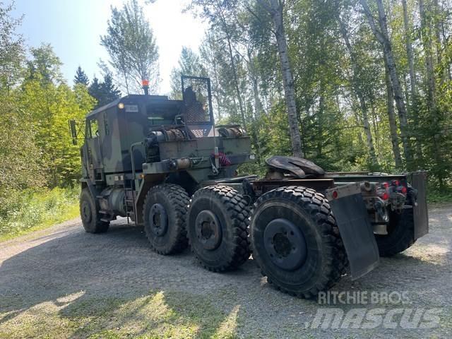 Oshkosh M1070 Camiones tractor