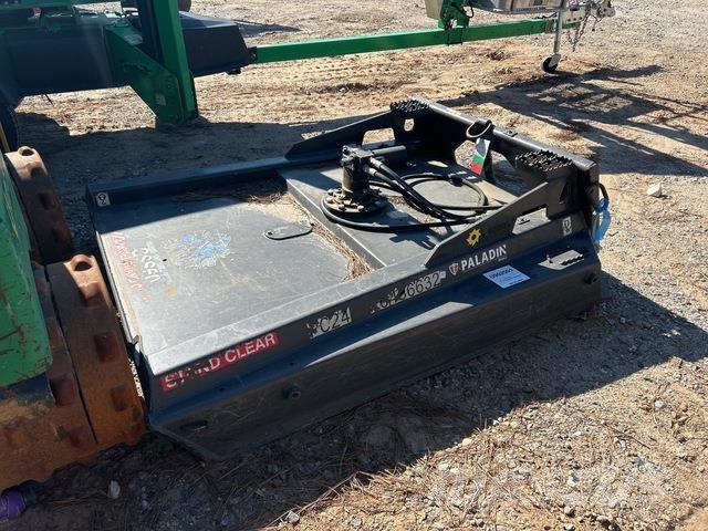 PALADIN GSS60 Segadoras y cortadoras de hojas para pasto