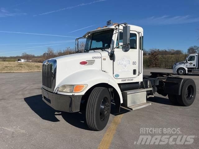 Peterbilt 335 Camiones tractor