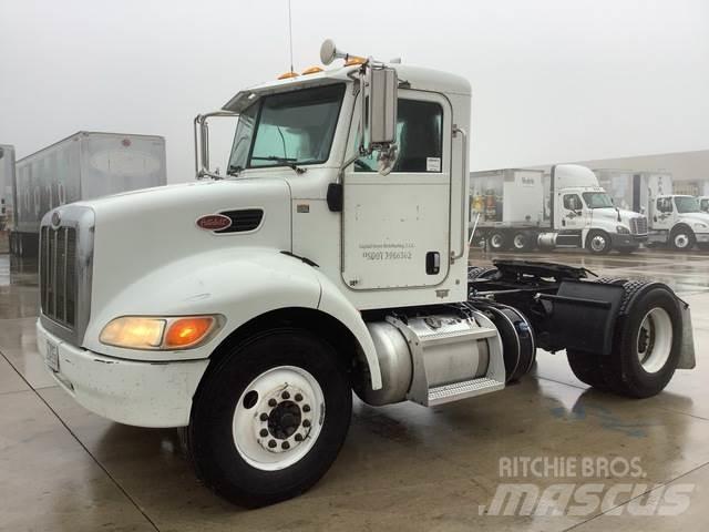 Peterbilt 337 Camiones tractor