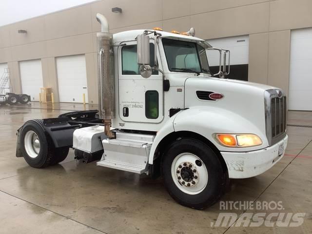 Peterbilt 337 Camiones tractor