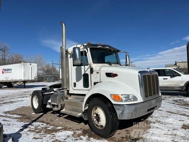 Peterbilt 337 Camiones tractor