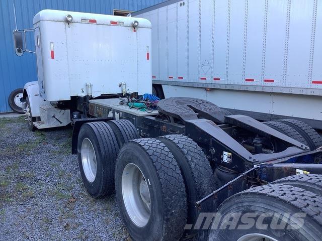 Peterbilt 365 Camiones tractor