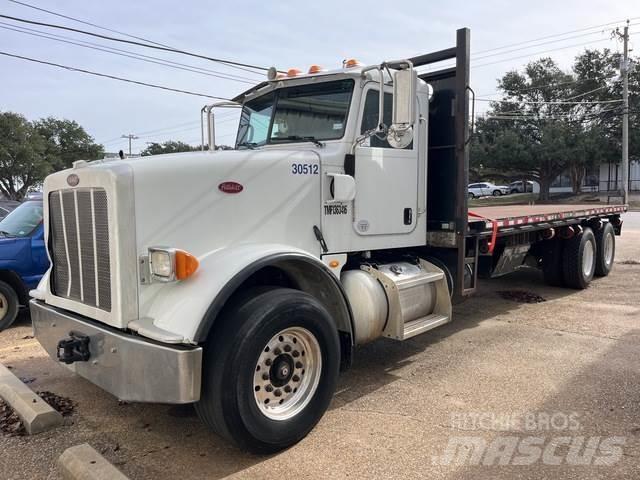 Peterbilt 367 Camiones de cama baja