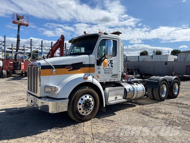 Peterbilt 567 Camiones tractor