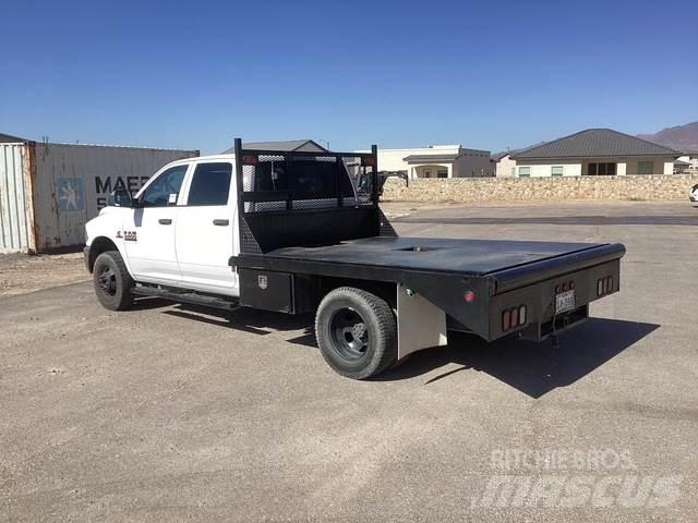 RAM 3500 Camiones de cama baja