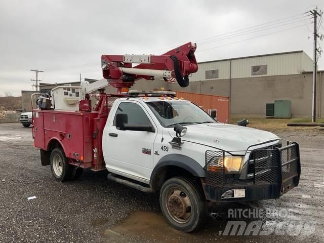 RAM 5500 Plataformas sobre camión