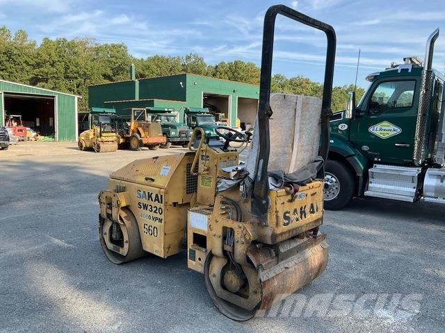 Sakai SW320 Rodillos de doble tambor