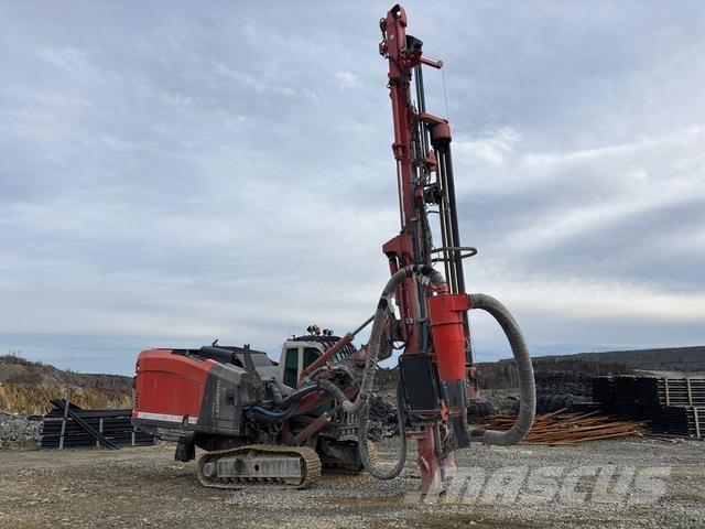 Sandvik DI550 Perforadora de superficie