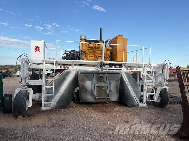 Scarab 16HYD Volteadoras de compostaje