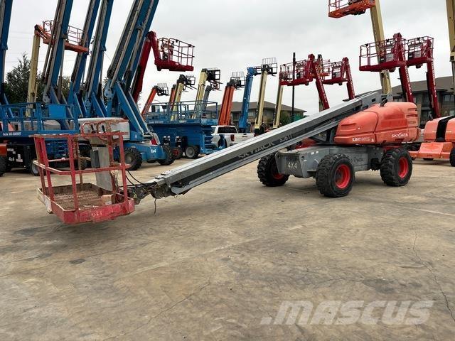 SkyJack SJ61T Plataformas con brazo de elevación telescópico