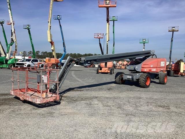 SkyJack SJ86T Plataformas con brazo de elevación telescópico