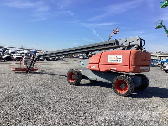 SkyJack SJ86T Plataformas con brazo de elevación telescópico