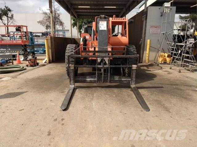 SkyTrak 6042 Carretillas telescópicas