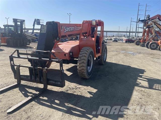 SkyTrak 6042 Carretillas telescópicas