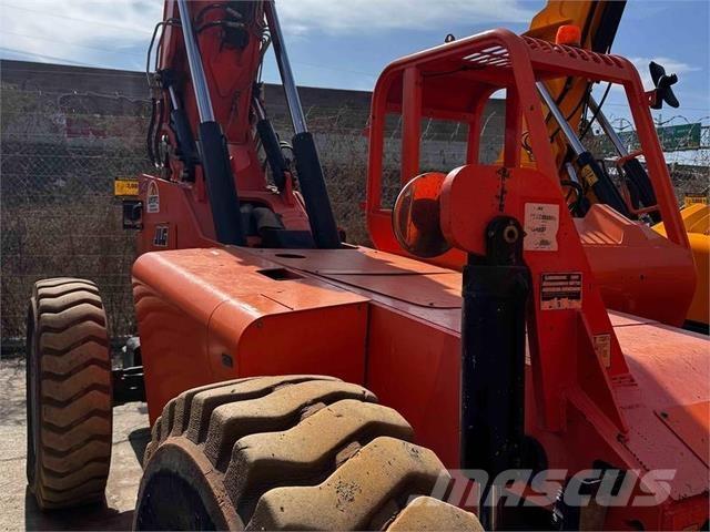 SkyTrak 6042 Carretillas telescópicas