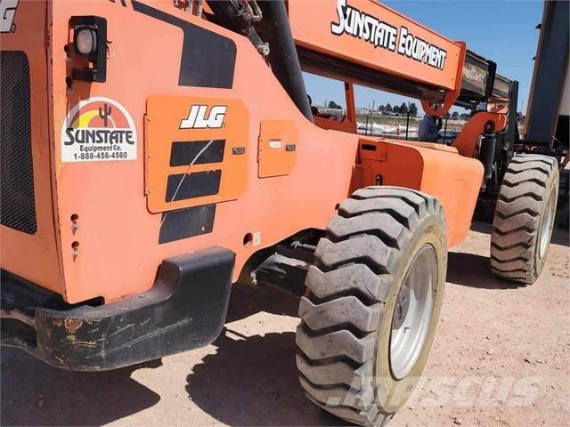 SkyTrak 8042 Carretillas telescópicas