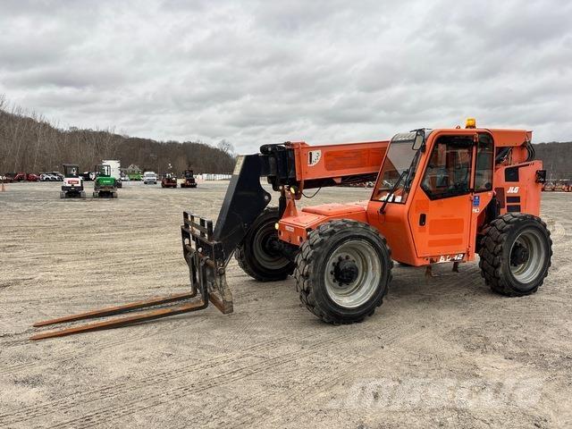 SkyTrak 8042 Carretillas telescópicas