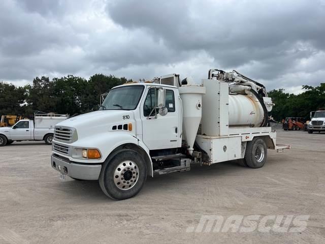 Sterling M7500 Camiones aspiradores/combi