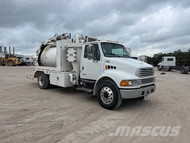 Sterling M7500 Camiones aspiradores/combi