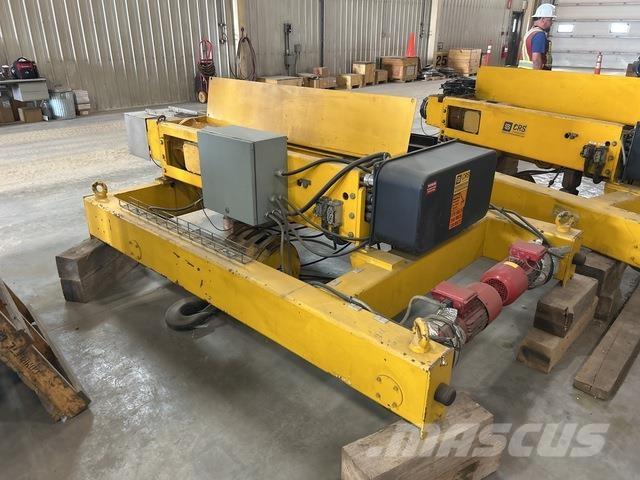  Street Grúas puente y grúas pórtico