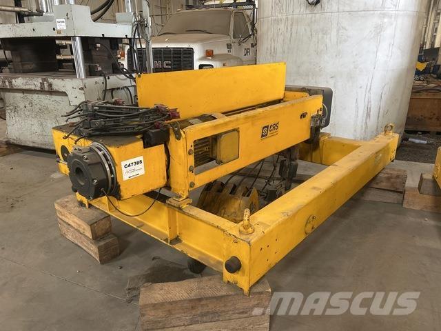  Street Grúas puente y grúas pórtico