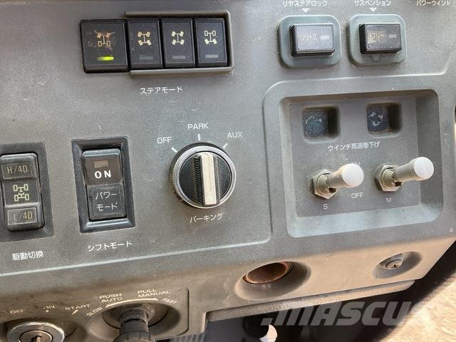 Tadano TR600N Grúas autopropulsadas