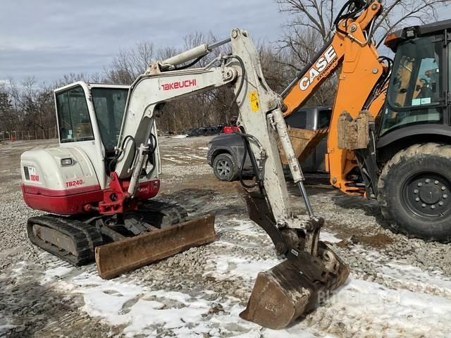 Takeuchi TB240 Excavadoras sobre orugas