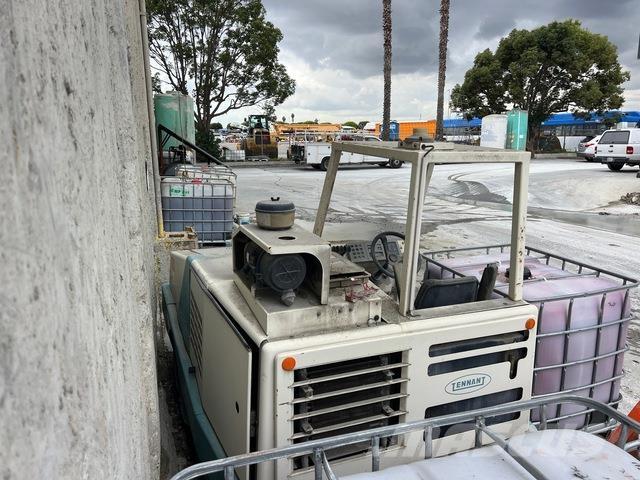 Tennant 800 Barredora de interior