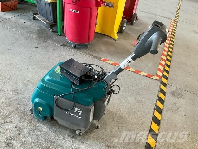 Tennant T1B Fregadora