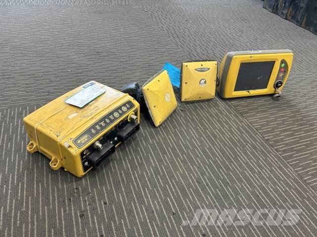 Topcon  Otros componentes