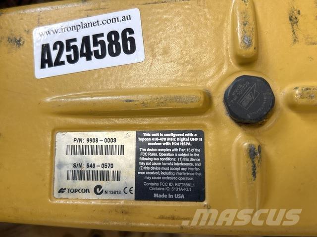 Topcon  Otros componentes