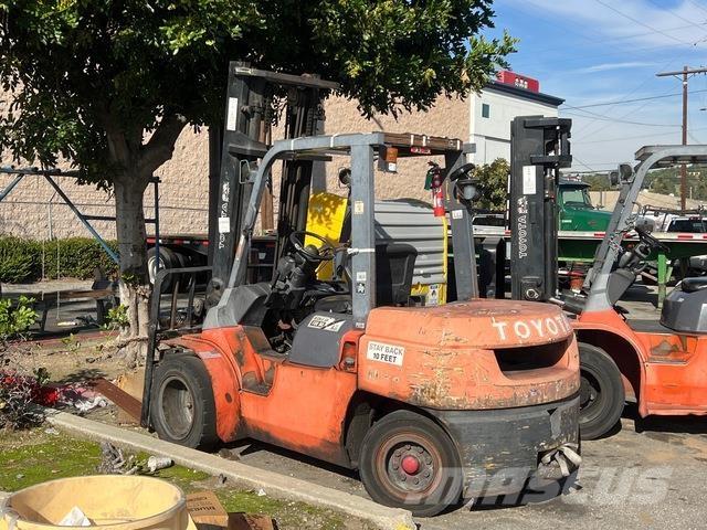 Toyota 7FDAU50 Montacargas - otros